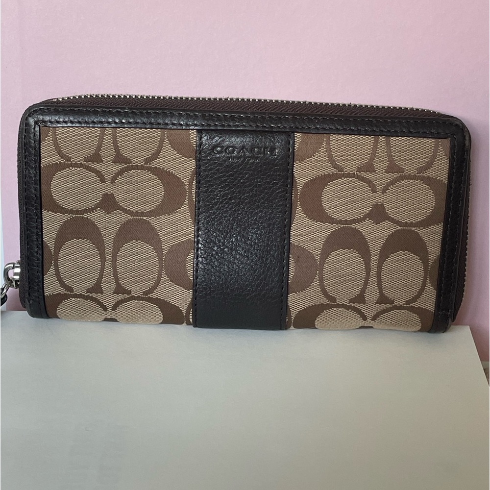 Coach Signature Wallet